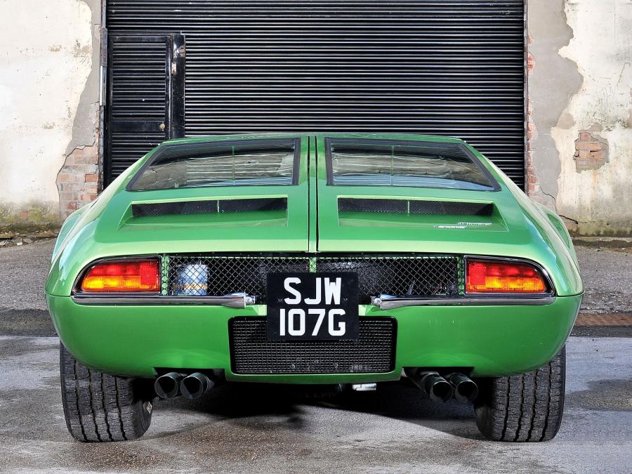  De Tomaso Mangusta 1967 года  (фото 7 из 10)